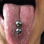 a48_piercing_langue_monpellier_mds