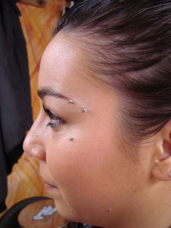 Les piercings de surface chez mds à montpellier MDS Monkey's Dream