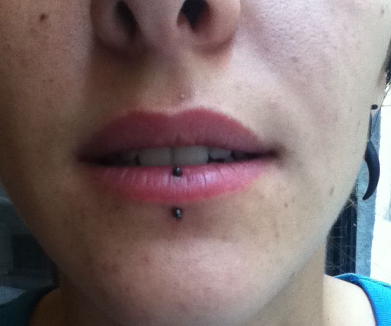 Les piercings autour de la bouche chez mds à montpellier MDS Monkey